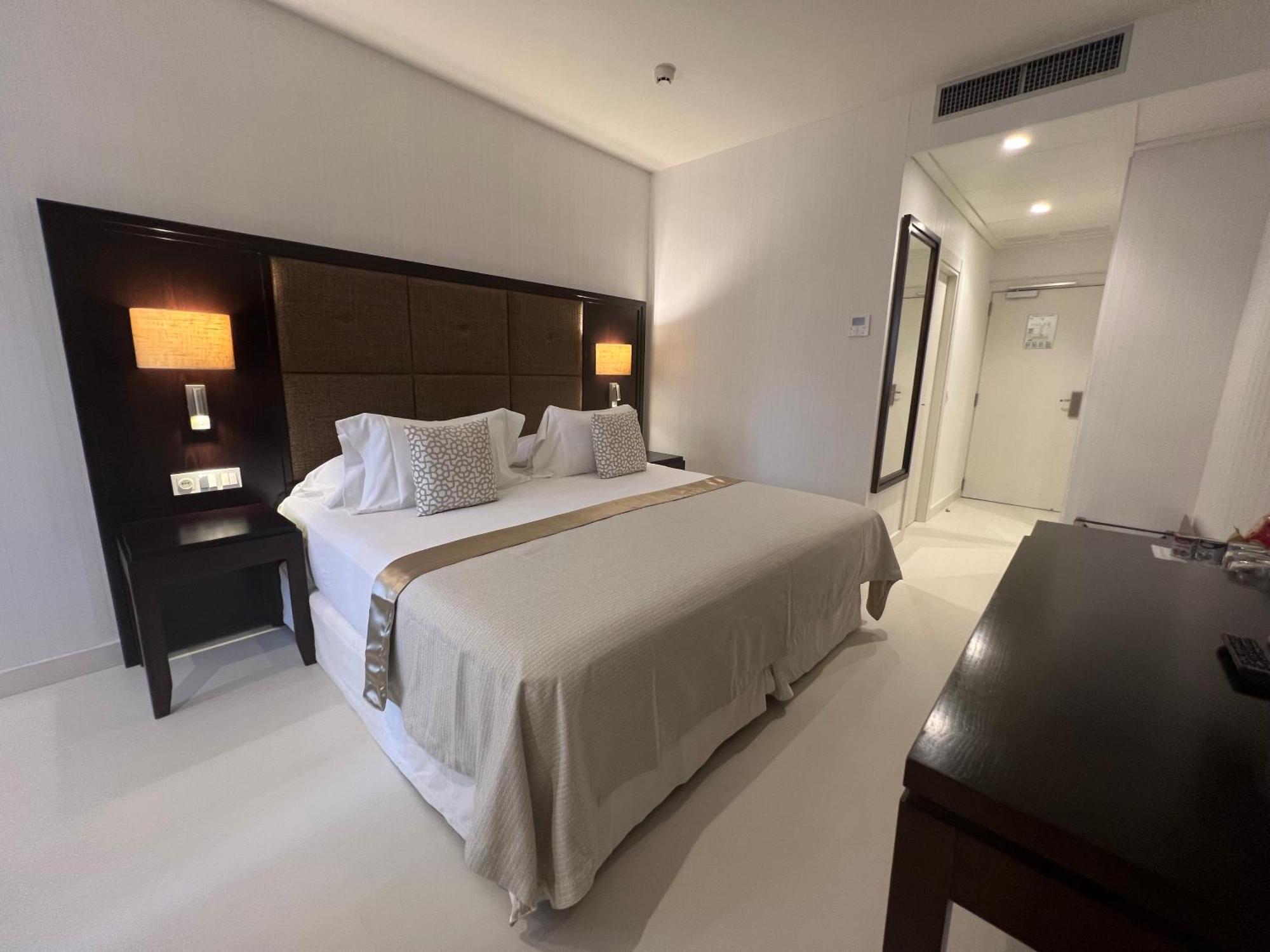 Hotel Saray 4*